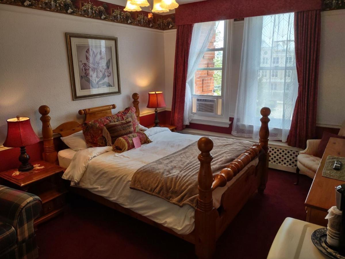 The King George Inn Cobourg Esterno foto